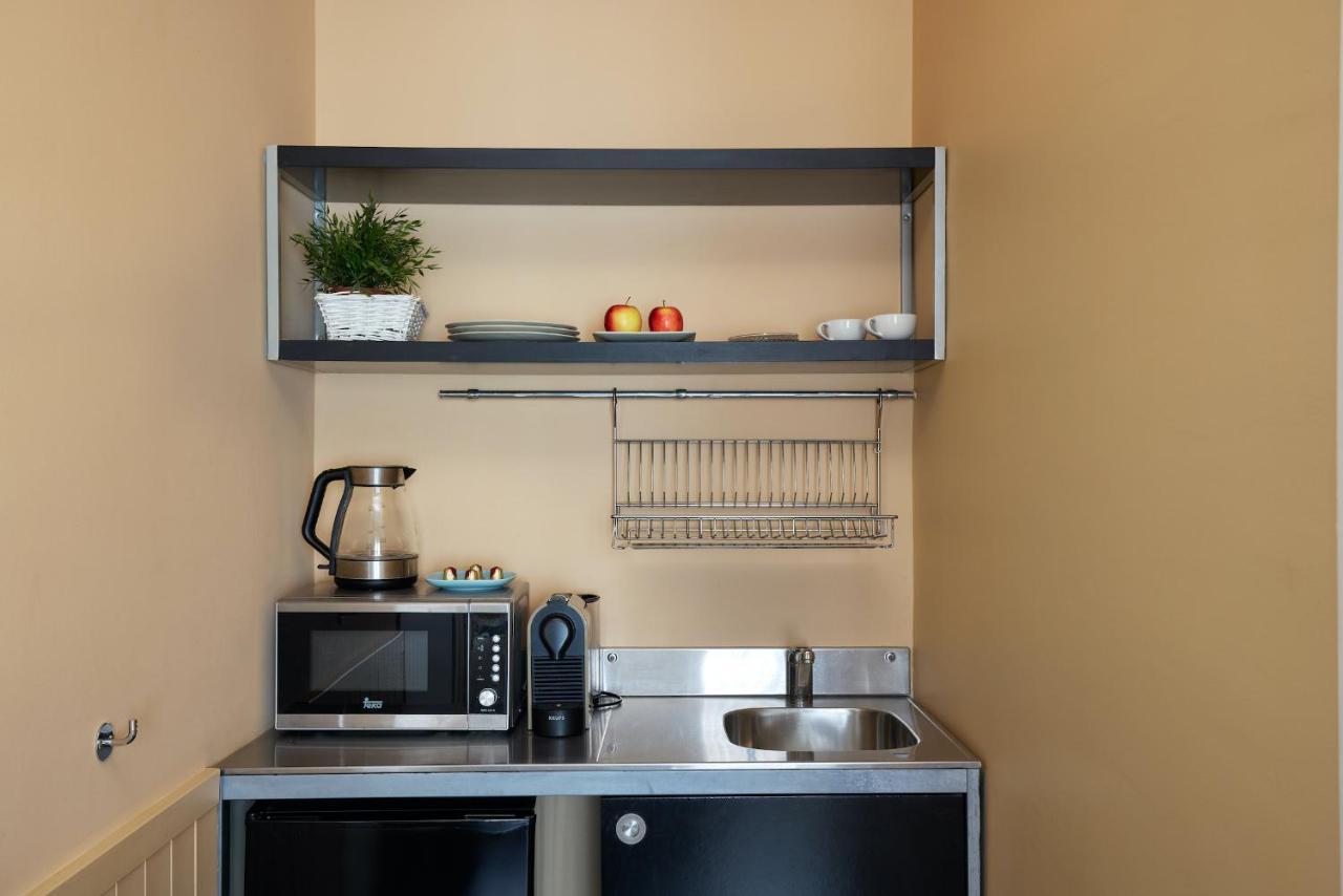 Hostal Poblenou Barcelona Luaran gambar