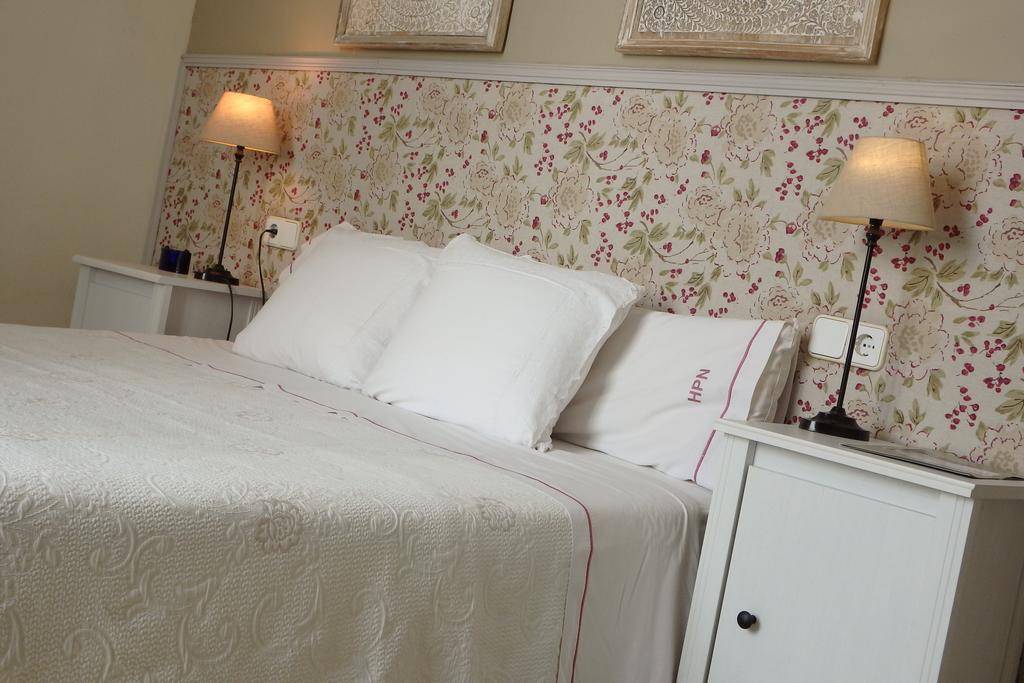 Hostal Poblenou Barcelona Luaran gambar