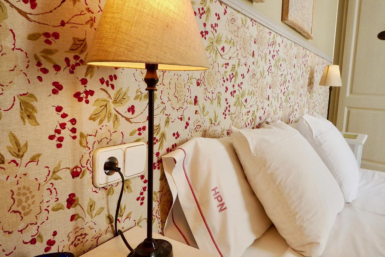 Hostal Poblenou Barcelona Luaran gambar